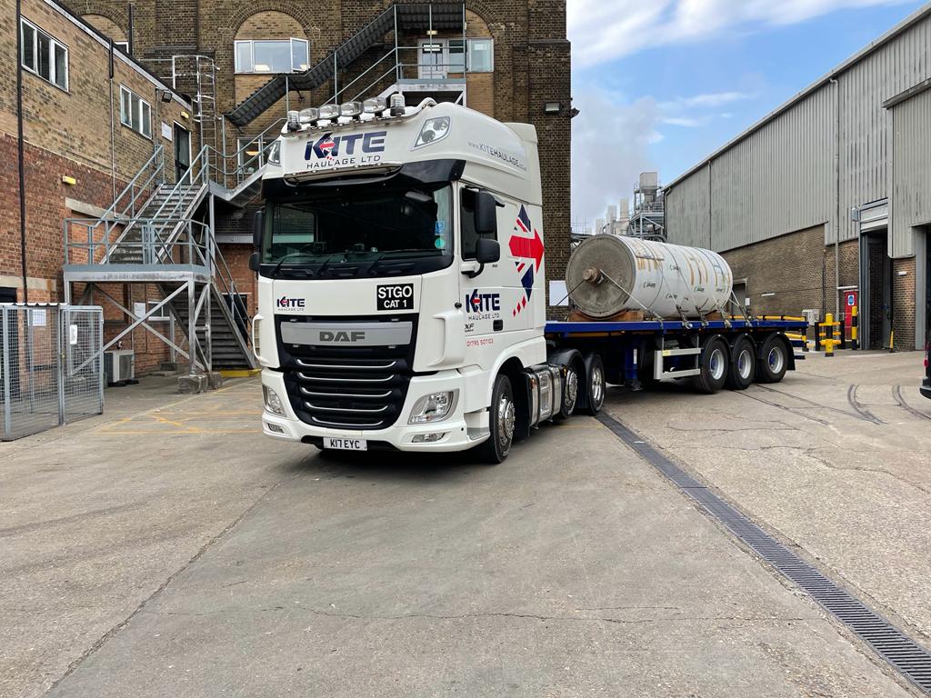 Find High-Quality Tractor Units for Sale on Plant and Tractor Trader