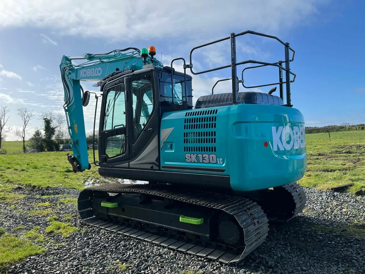 Sk130 2022 Kobelco SK130-11LC Excavator - Plant And Tractor Trader