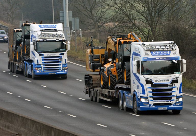 🚛 Featured Haulage Company – Daytona Heavy Haulage Ltd