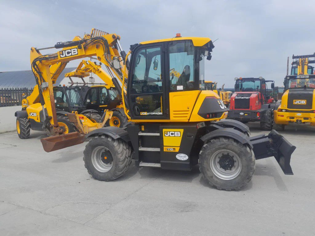 Get free new stock alerts from Plant And Tractor Trader