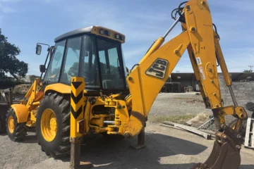 Where Should UK Dealers Advertise Machinery? Comparing the Big Marketplaces